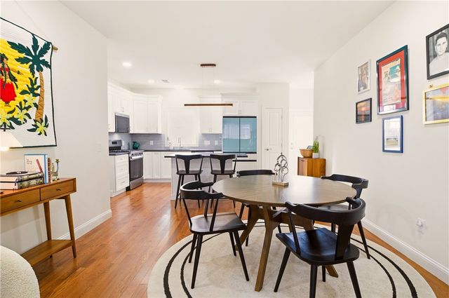 26 Kensington Way, Johnston, RI 02919