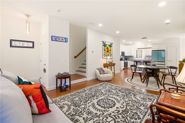 26 Kensington Way, Johnston, RI 02919