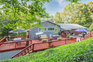 1182 Connoquenessing Terrace, Ellwood City, PA 16117