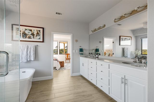 20301 Bell LN, Lago Vista, TX 78645