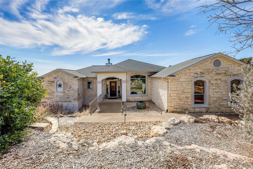 20301 Bell LN, Lago Vista, TX 78645