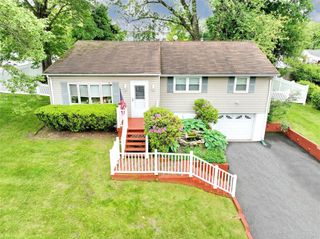 17 Easton Street, Stony Point, NY 10980