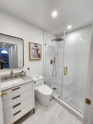 19640 NW 87th Place 19640, Hialeah, FL 33018