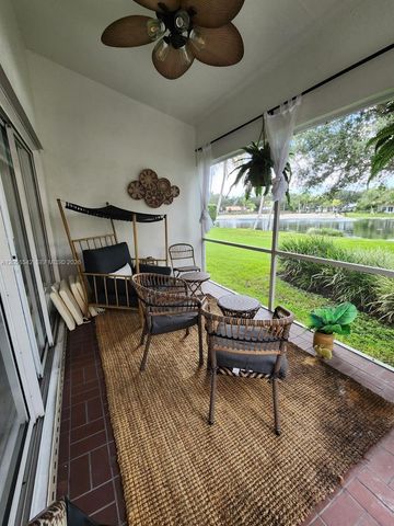 19640 NW 87th Place 19640, Hialeah, FL 33018