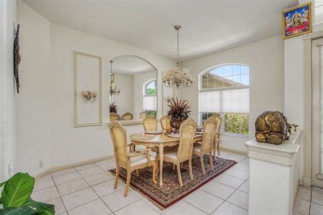 2114 SE 25TH LOOP, Ocala, FL 34471