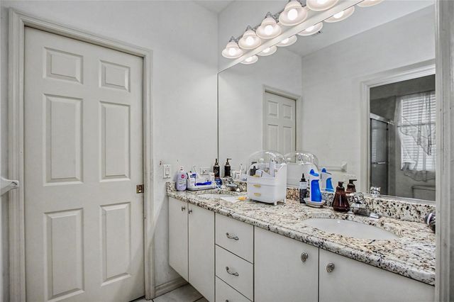 2114 SE 25TH LOOP, Ocala, FL 34471