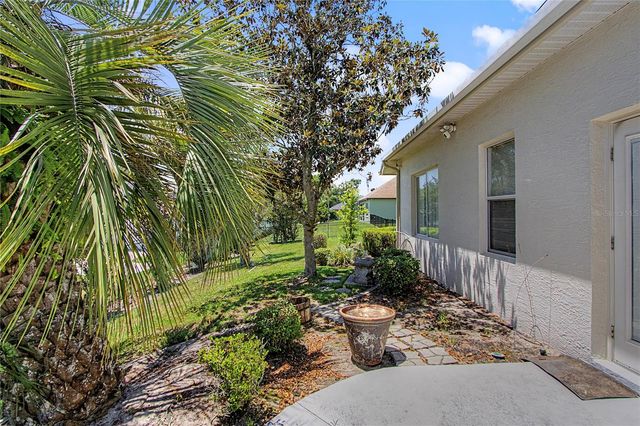 2114 SE 25TH LOOP, Ocala, FL 34471