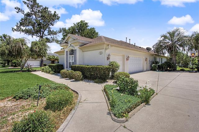 2114 SE 25TH LOOP, Ocala, FL 34471