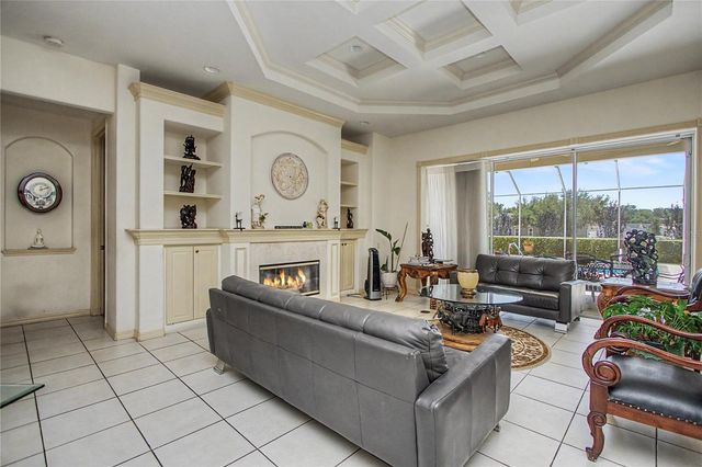 2114 SE 25TH LOOP, Ocala, FL 34471