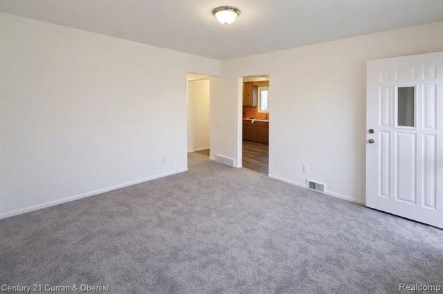 4030 W Davison, Detroit, MI 48238