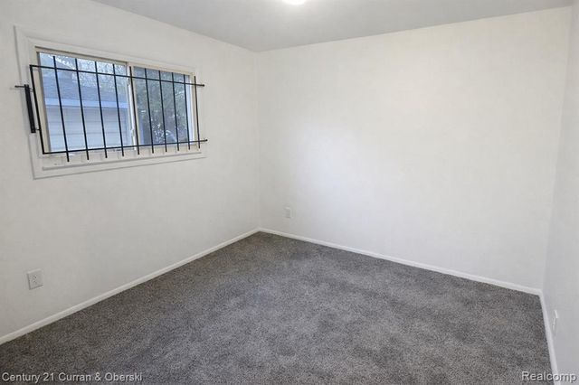4030 W Davison, Detroit, MI 48238