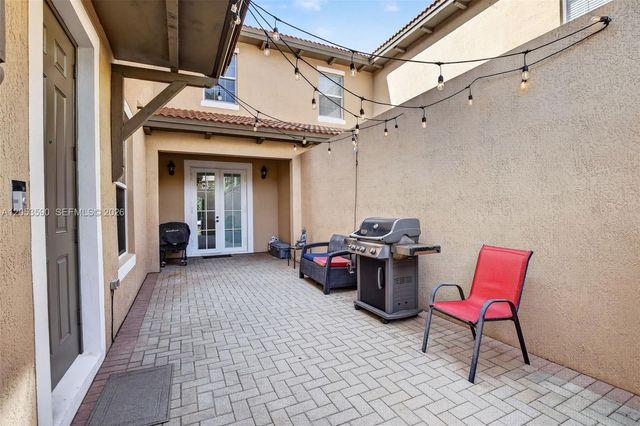 14633 SW 13th Street, Pembroke Pines, FL 33027