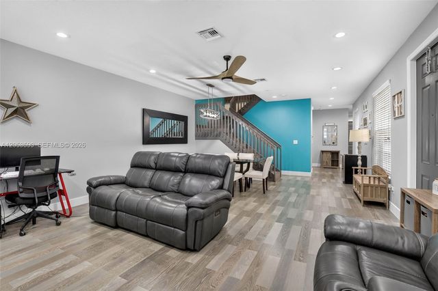 14633 SW 13th Street, Pembroke Pines, FL 33027