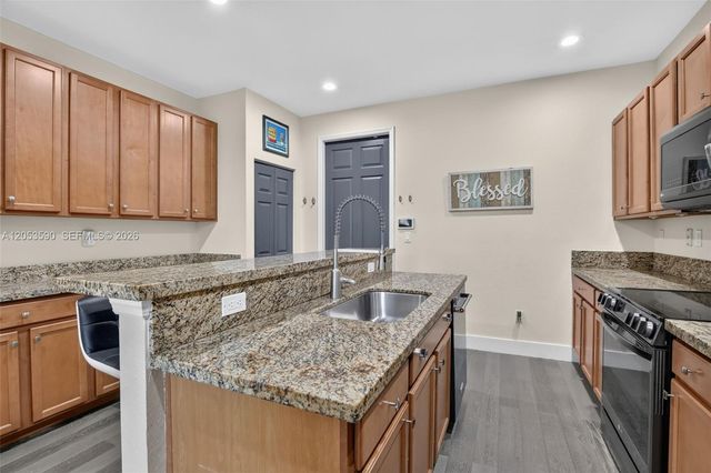 14633 SW 13th Street, Pembroke Pines, FL 33027