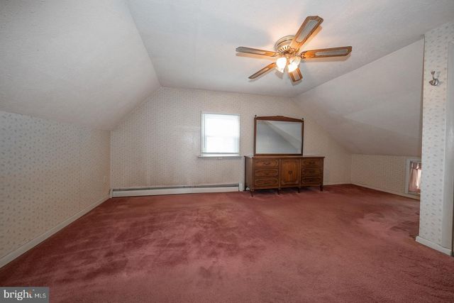 2815 ARMSTRONG AVE, Holmes, PA 19043