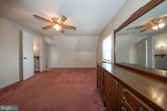 2815 ARMSTRONG AVE, Holmes, PA 19043