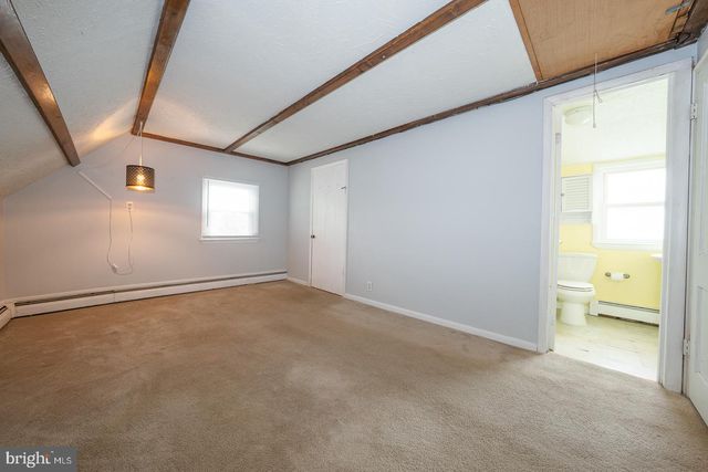 2815 ARMSTRONG AVE, Holmes, PA 19043