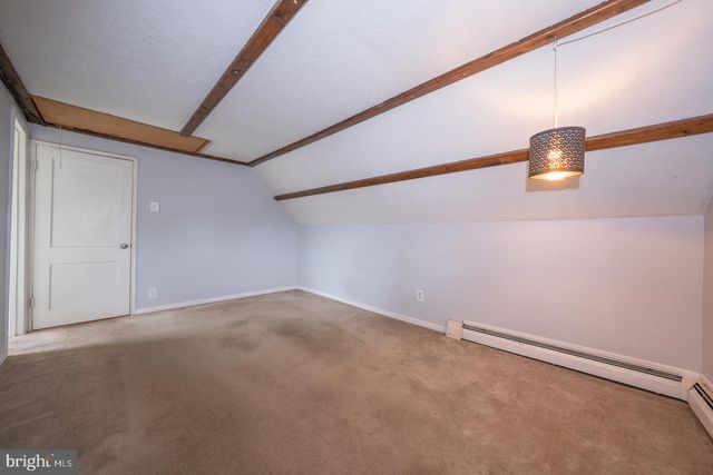 2815 ARMSTRONG AVE, Holmes, PA 19043