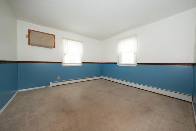 2815 ARMSTRONG AVE, Holmes, PA 19043