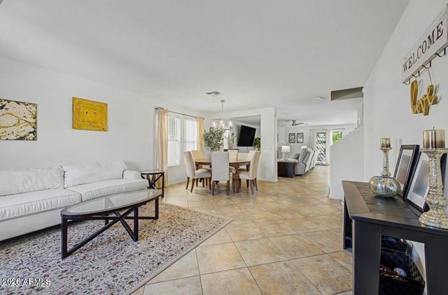 1821 E PATRICK Lane, Phoenix, AZ 85024