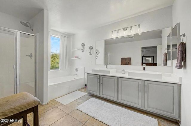 1821 E PATRICK Lane, Phoenix, AZ 85024