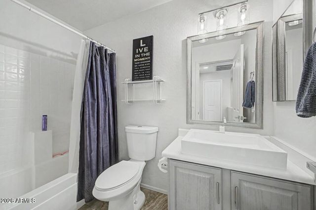 1821 E PATRICK Lane, Phoenix, AZ 85024
