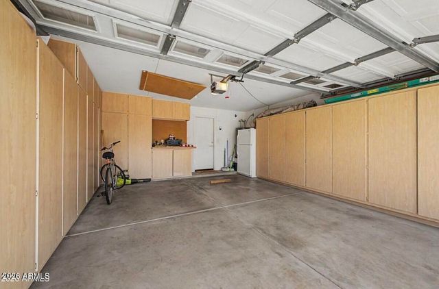 1821 E PATRICK Lane, Phoenix, AZ 85024