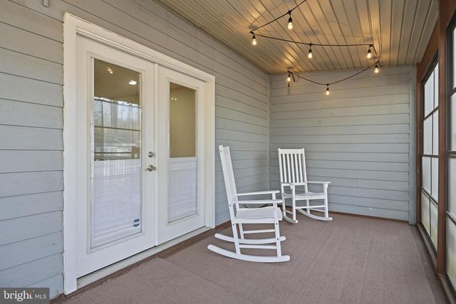 4 VARITON DR, Wilmington, DE 19810