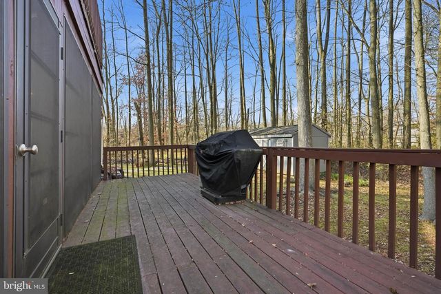 4 VARITON DR, Wilmington, DE 19810