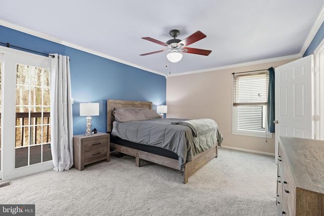 4 VARITON DR, Wilmington, DE 19810