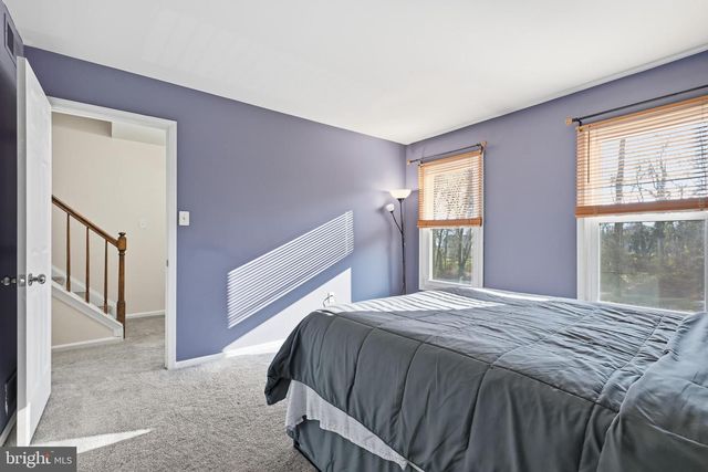 4 VARITON DR, Wilmington, DE 19810