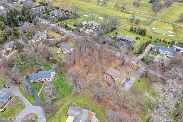 VL Lahser Road Lot 76, Bloomfield Hills, MI 48302