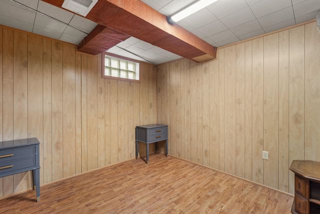 363 32nd Avenue, East Moline, IL 61244