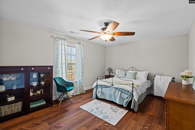 1354 Horsehead Road, Lugoff, SC 29078