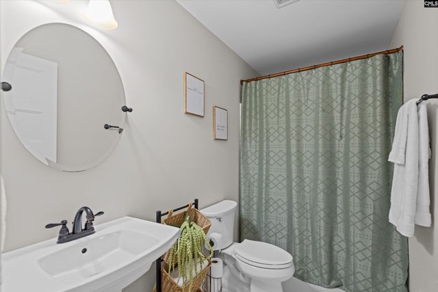 1354 Horsehead Road, Lugoff, SC 29078