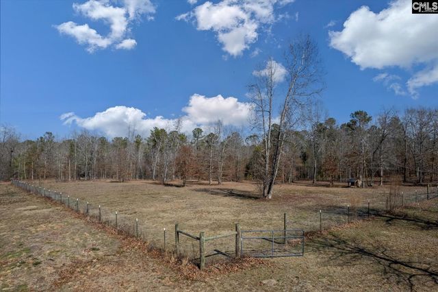 1354 Horsehead Road, Lugoff, SC 29078