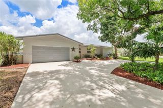 6241 SW 16th Street, Plantation, FL 33317