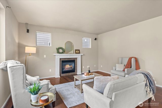 4919 79th Avenue NE, Marysville, WA 98270