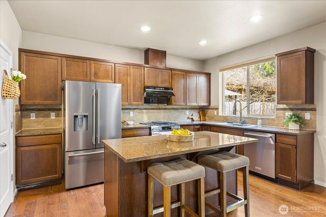 4919 79th Avenue NE, Marysville, WA 98270