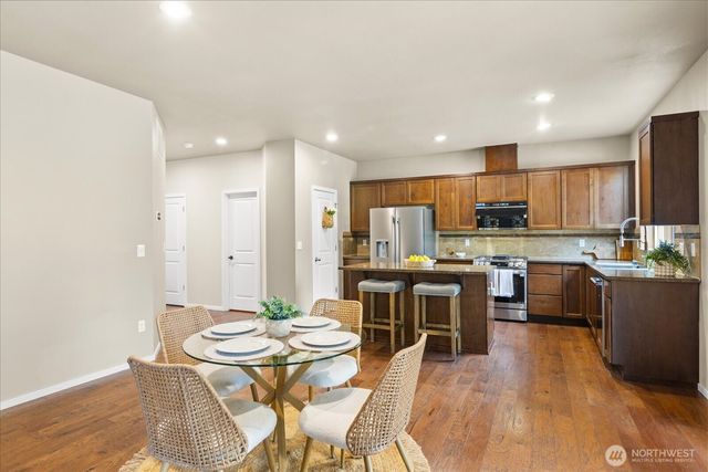 4919 79th Avenue NE, Marysville, WA 98270