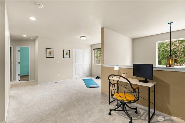 4919 79th Avenue NE, Marysville, WA 98270