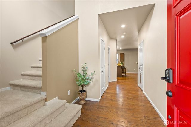 4919 79th Avenue NE, Marysville, WA 98270