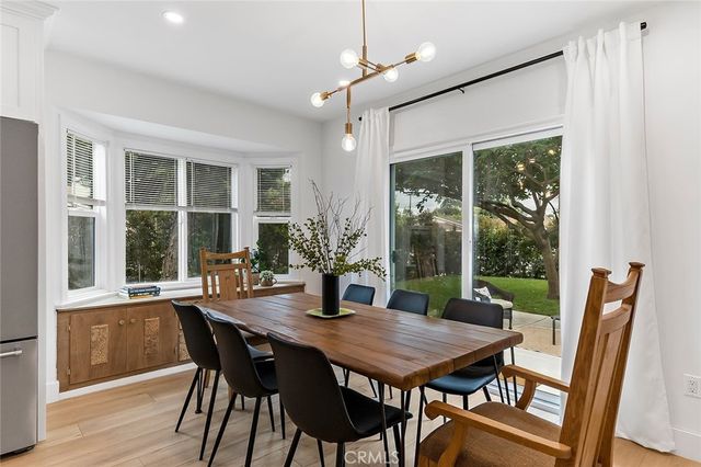 2925 W Oak, Burbank, CA 91505