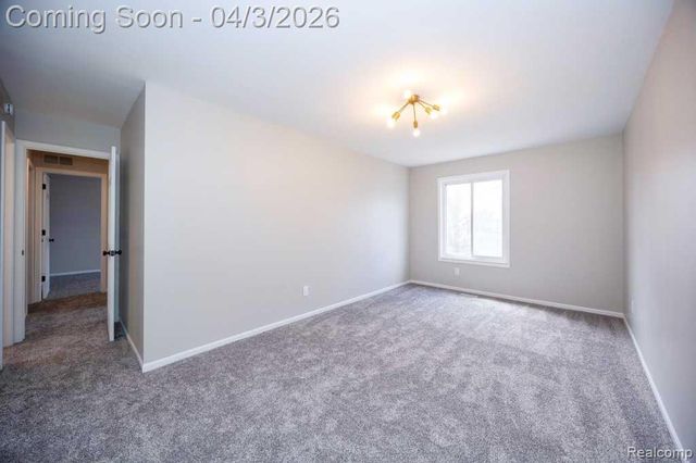 1171 Meadowood Drive, Waterford Charter Township, MI 48327