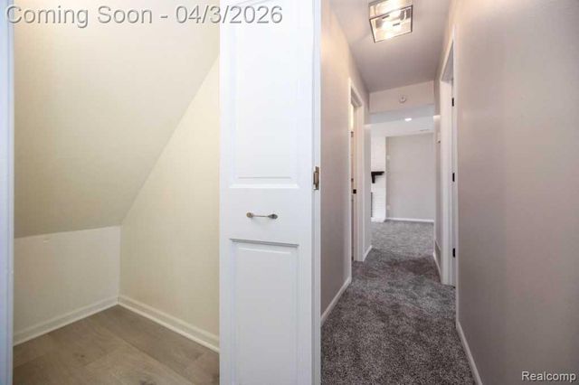 1171 Meadowood Drive, Waterford Charter Township, MI 48327