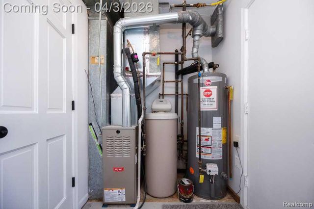 1171 Meadowood Drive, Waterford Charter Township, MI 48327