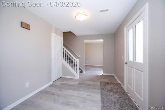 1171 Meadowood Drive, Waterford Charter Township, MI 48327