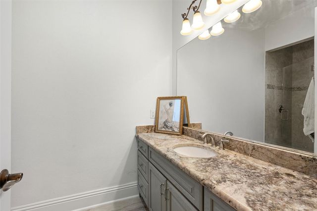 10603 LOW OAK TERRACE, Thonotosassa, FL 33592