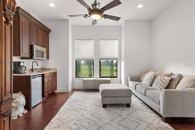 10603 LOW OAK TERRACE, Thonotosassa, FL 33592