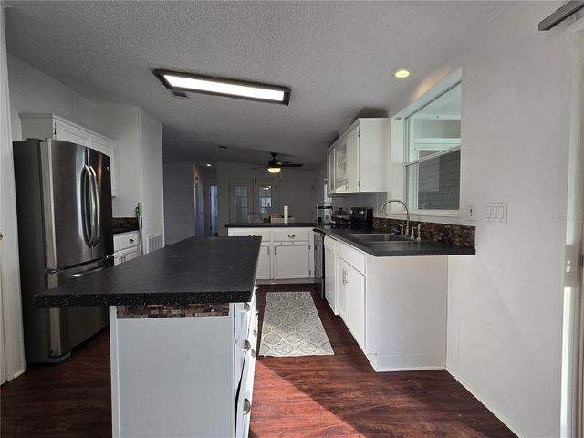 2827 MYRTLE OAK LANE R49, Zellwood, FL 32798